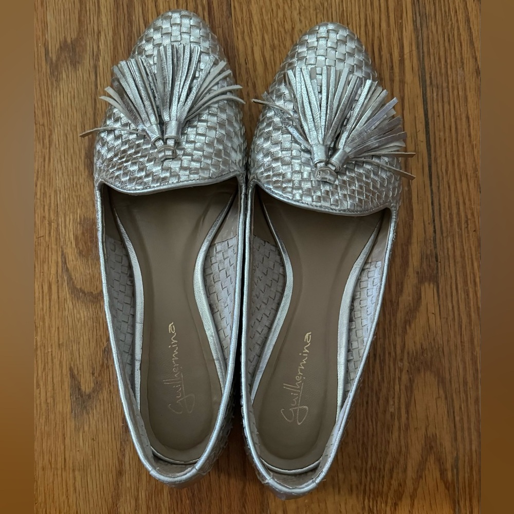 Guilhermina Anthropologie moccasins shoes silver leather 39